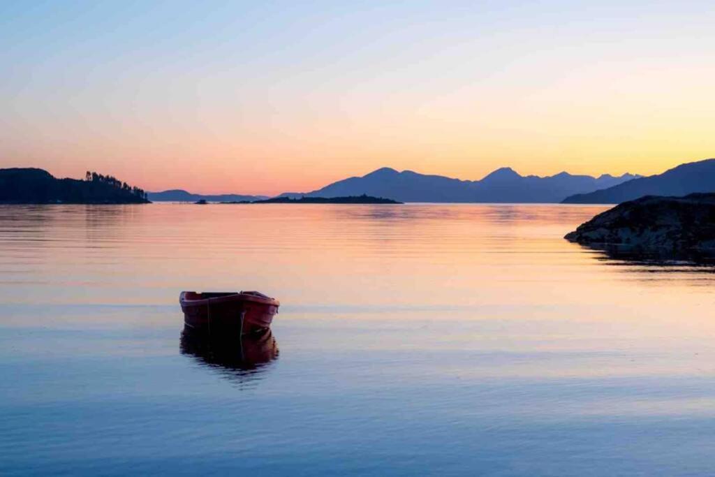 Bothan Dubh Self Catering Cabin Kishorn Buitenkant foto